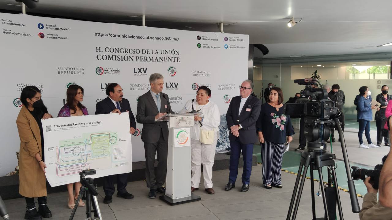 World Vitiligo Day 2022 media event at Senate of Mexico
